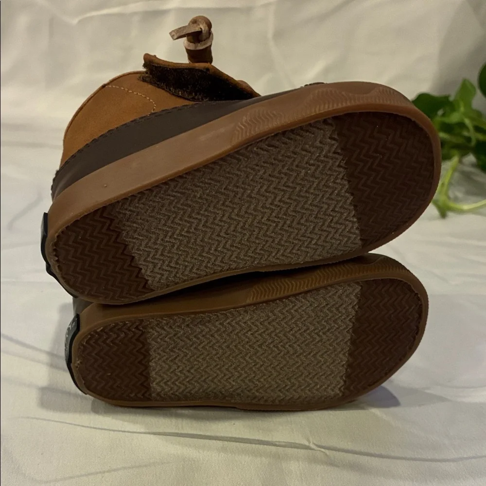 NWT Sperry Baby Size 2 Icestorm Crib Shoes Duck Boot Brown & Tan - Unisex (ABBA)